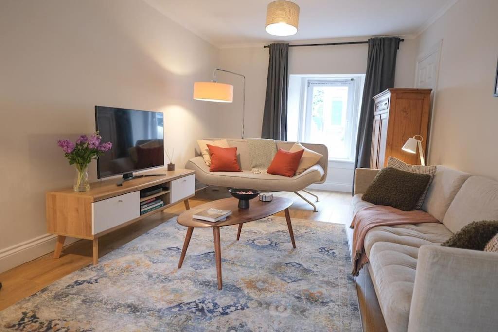 Lang Toon House - 3 Bedrooms Auchterarder Buitenkant foto